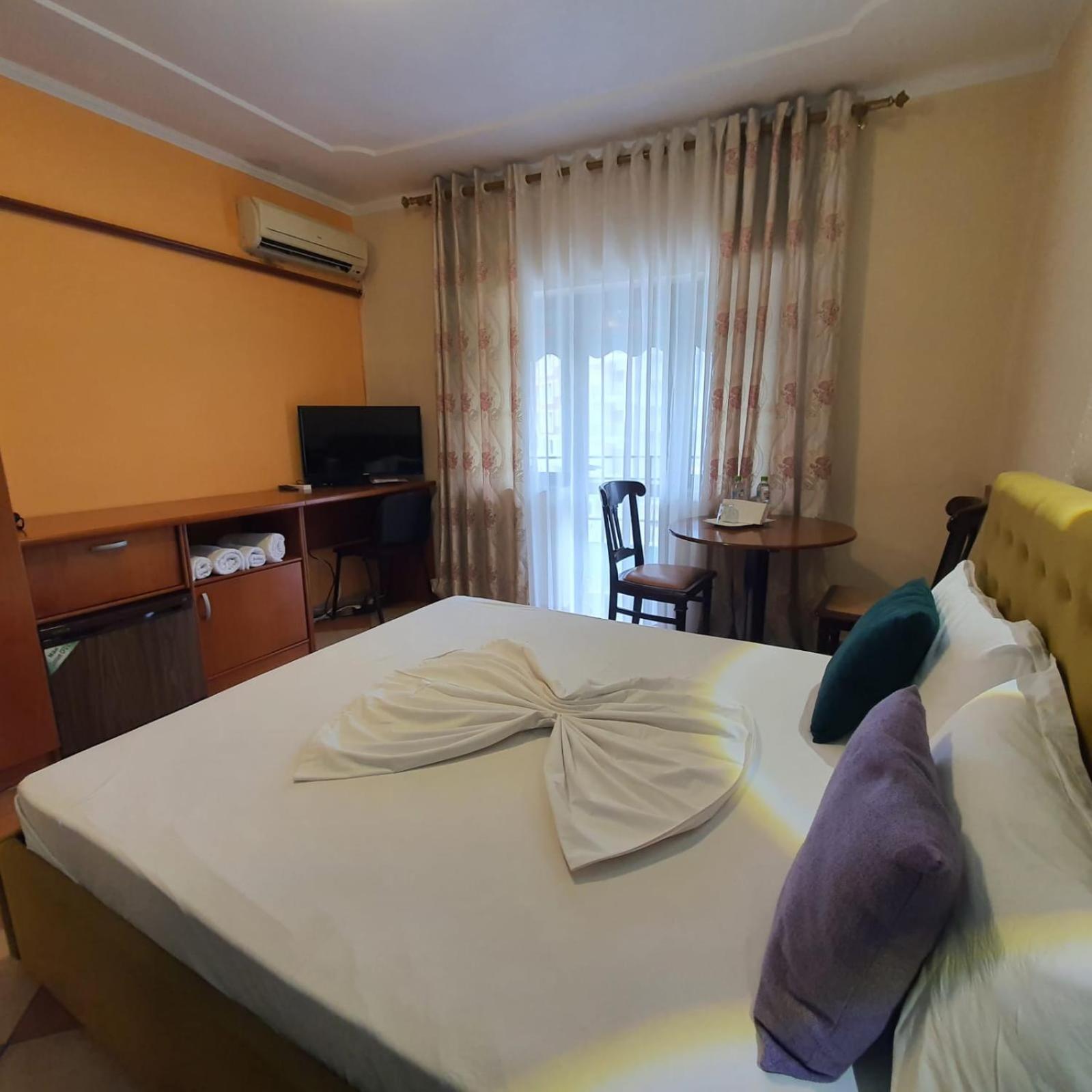 My Rooms Hotel Tirana Exterior photo