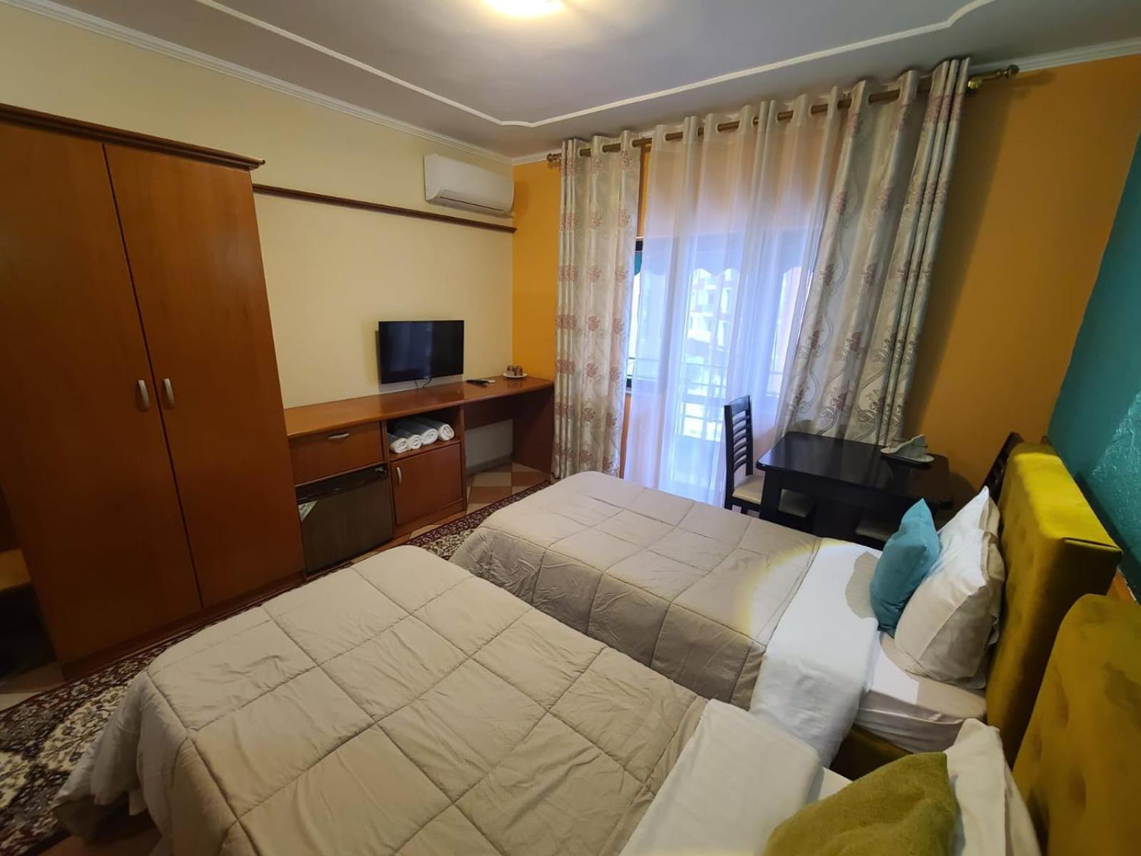 My Rooms Hotel Tirana Exterior photo